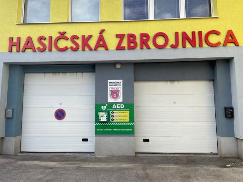 Defibrilátor v obci 