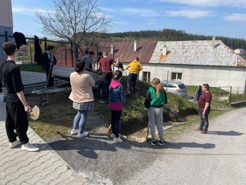 Deň Zeme so ZŠ s MŠ Andreja Sládkoviča Hrochoť
