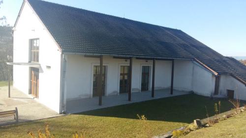 Rekonštrukcia Domu smútku, kotolne v MŠ, ulice Na Hanišovú